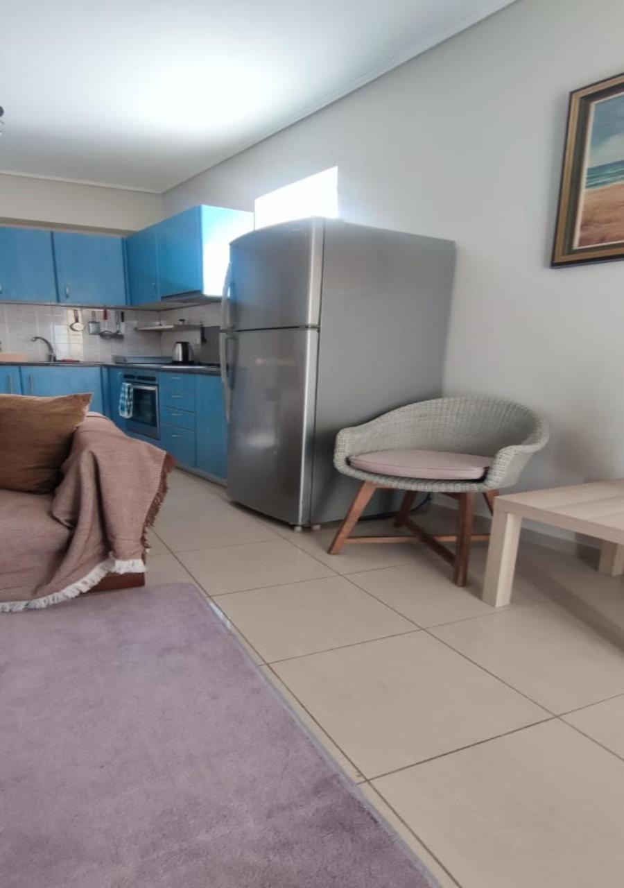 Apartment In A Quiet Location. เอเธนส์ ภายนอก รูปภาพ